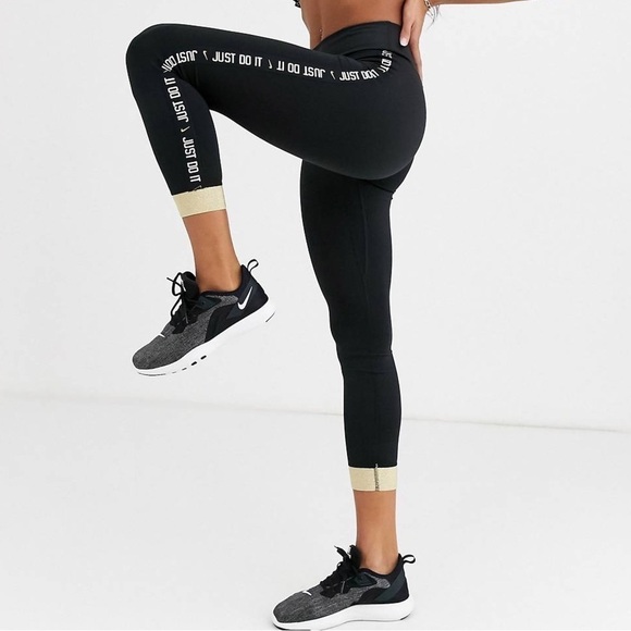 Nike One Icon Clash Cuff Leggings 7/8 Black Gold NikeOne Size XS Dri-Fit New NWT - Picture 1 of 9